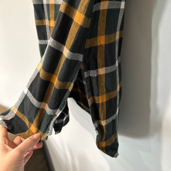 BKE Plaid Flannel Women's Small - Picture 5 of 6